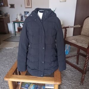 Gorgeous. Land's End Black Down Puffer Coat Size Medium Like New